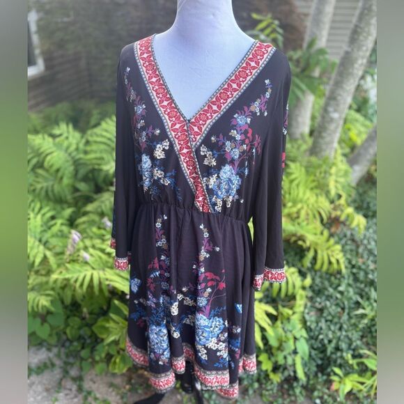 Anthropologie Flying Tomato Floral Dress with Red and Blue Details - Picture 1 of 5